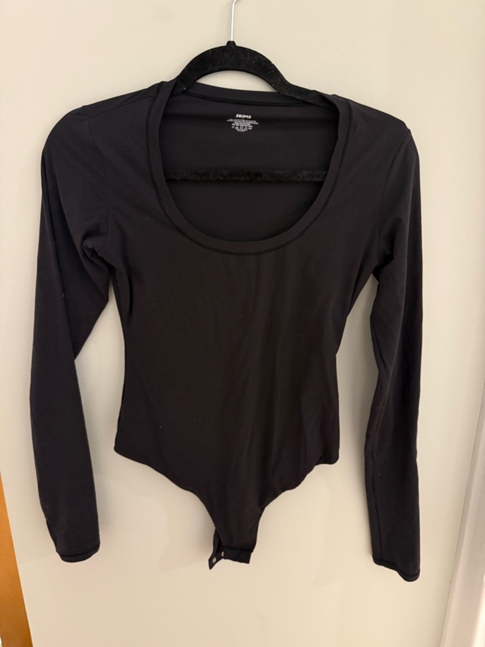 SKIMS Black Long-Sleeve Scoop Neck Bodysuit